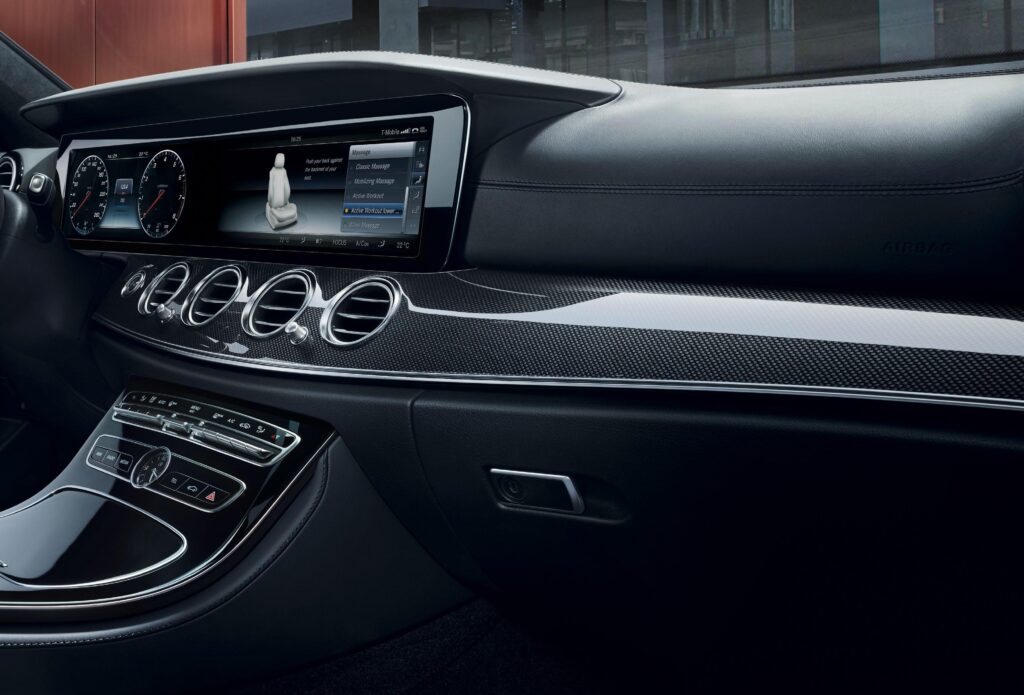 autofunebre Inkanto 2+2 meccanica Mercedes-Benz Classe E