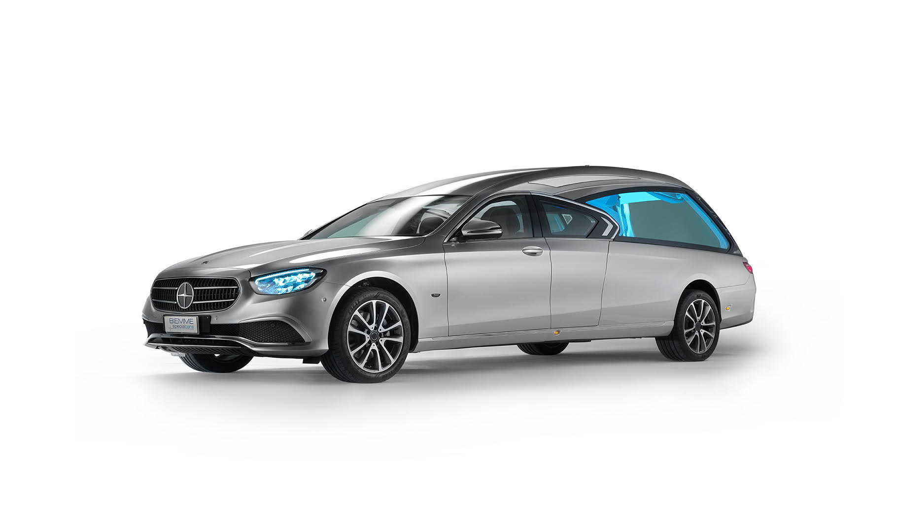 Autofunebre Inkanto 2+2 su meccanica Mercedes-Benz Classe E