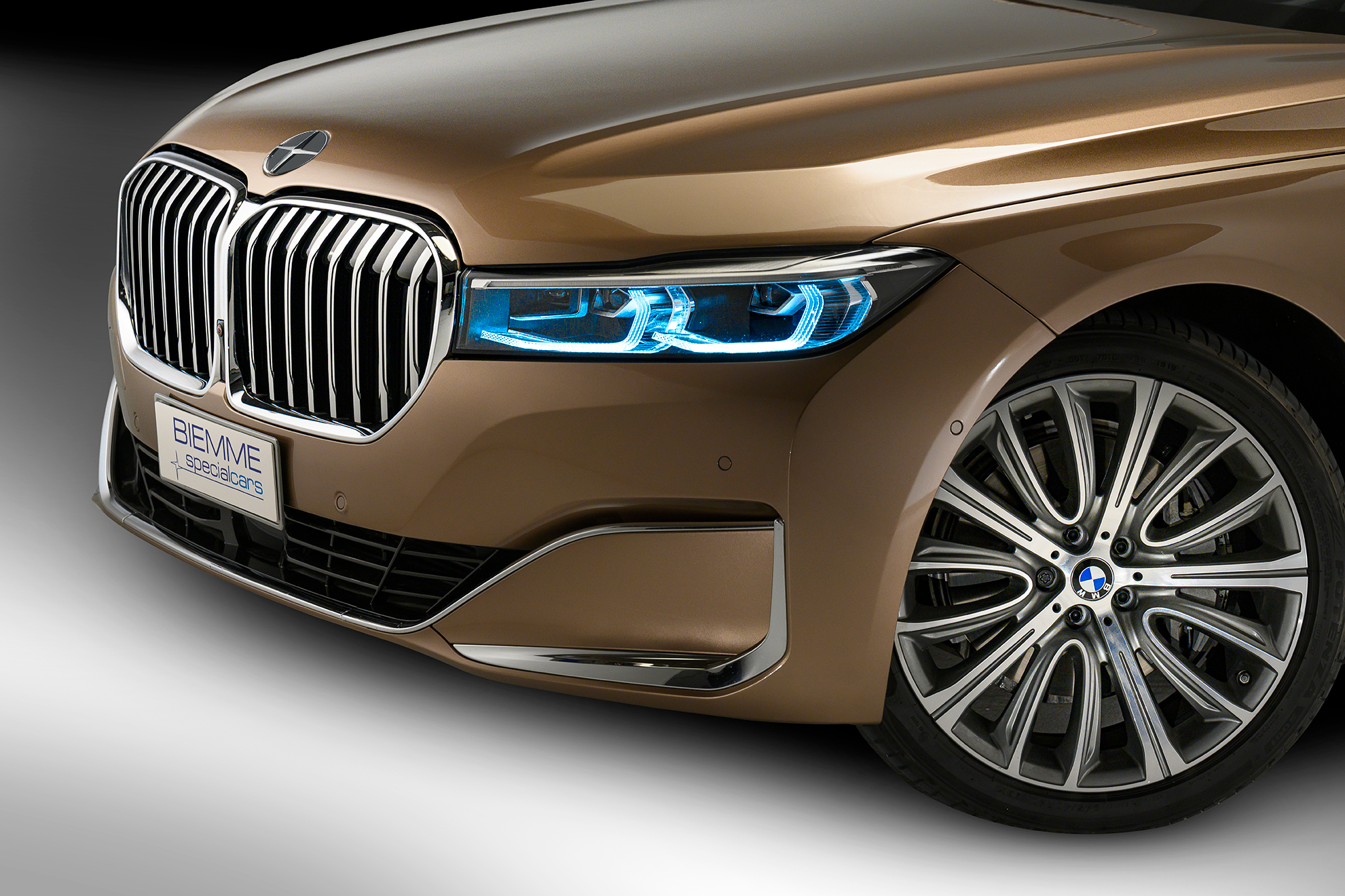 Autofunebre Paithon meccanica Bmw Serie 7 X-Drive