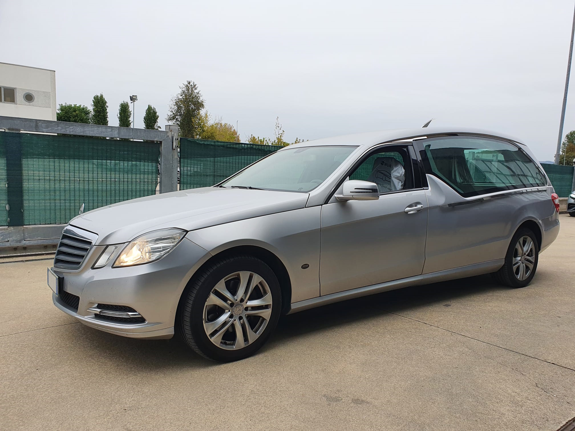 Autofunebre usato Compact Mercedes-Benz W212
