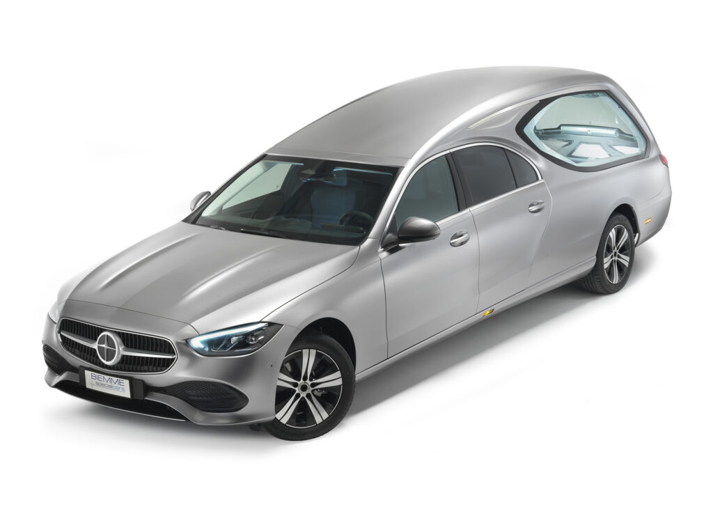 Kora autofunebre su meccanica Mercedes-Benz Classe C