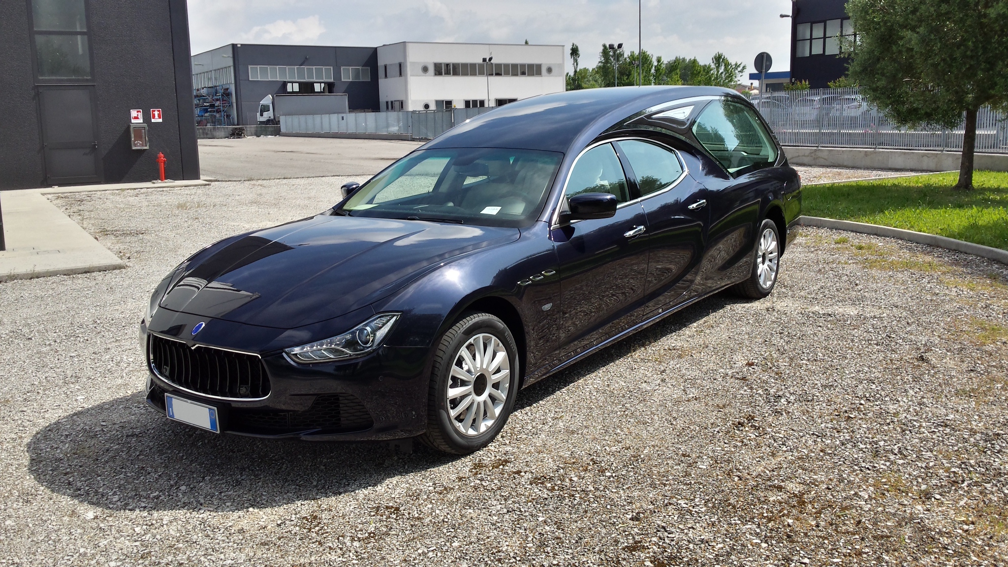 Autofunebre Vekal meccanica Maserati usato
