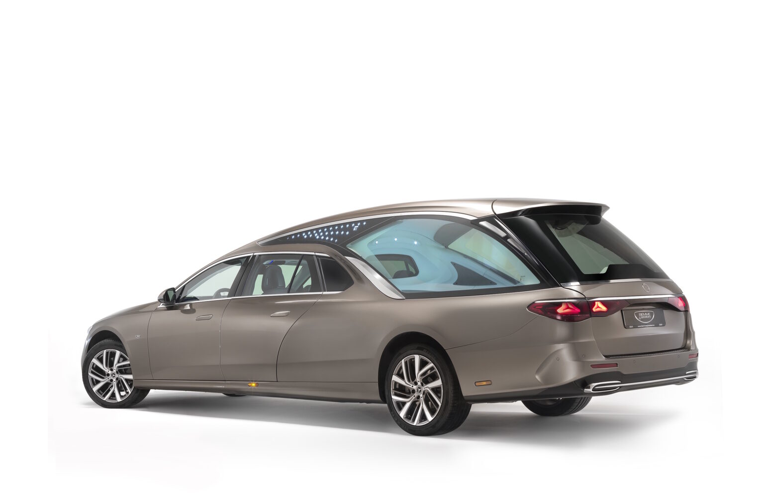 Anthea autofunebre su neccanica Mercedes-Benz Classe E W214